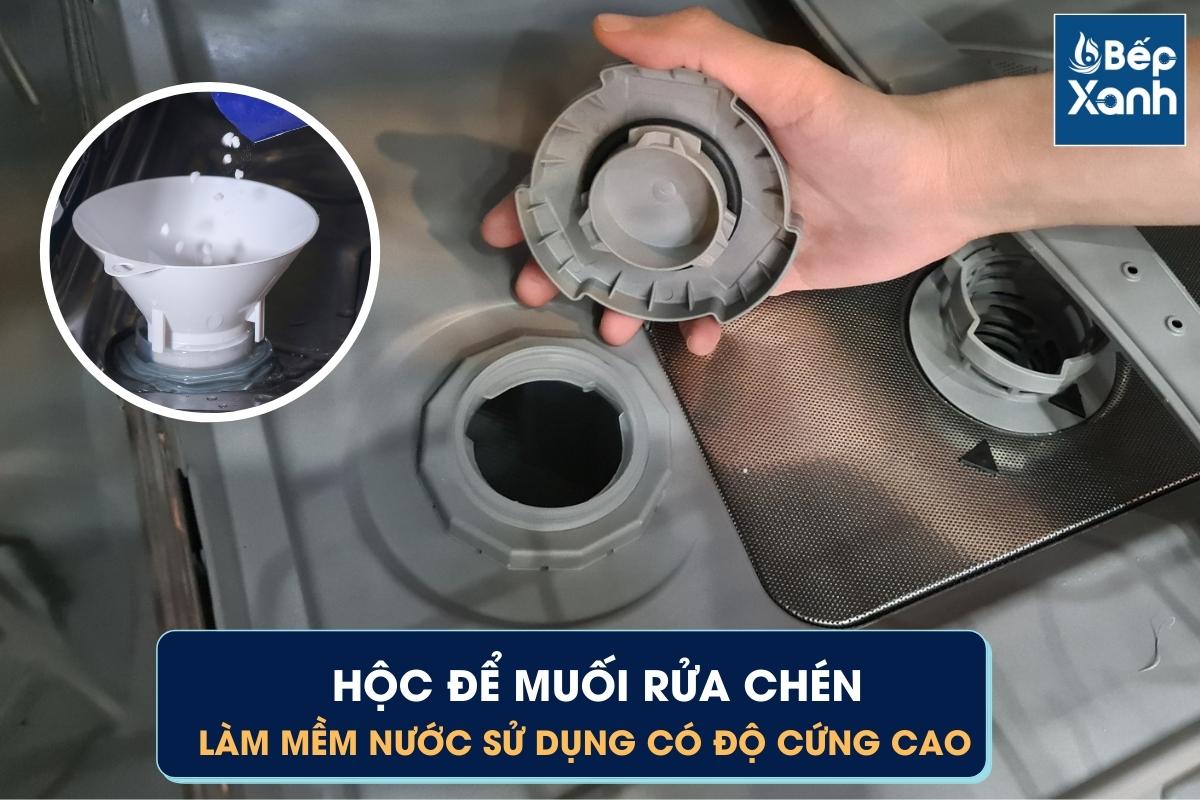 Hộc đựng muối rửa chén