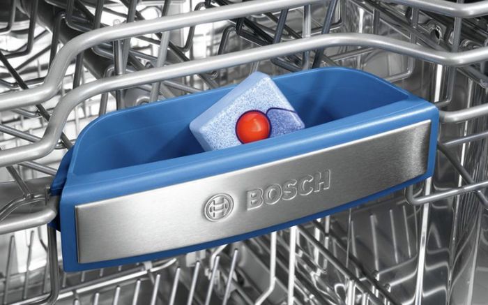 Hộp đựng chất tẩy kết hợp của máy rửa bát âm tủ BOSCH SMI46KS01E Serie 4