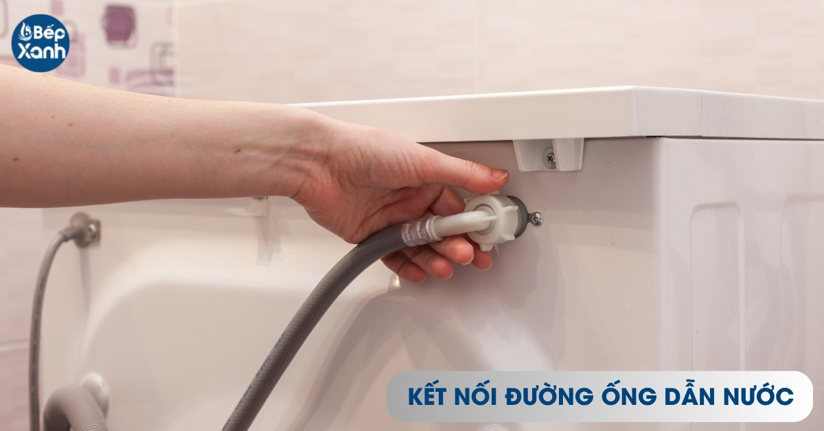 Kết nối đường ống dẫn nước máy rửa bát