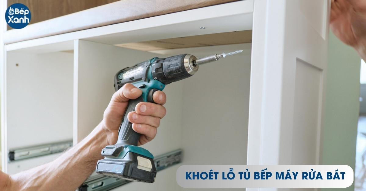 Khoét lỗ tủ bếp máy rửa bát Bosch âm tủ